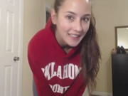 超かわいい女子大生のストリップショー